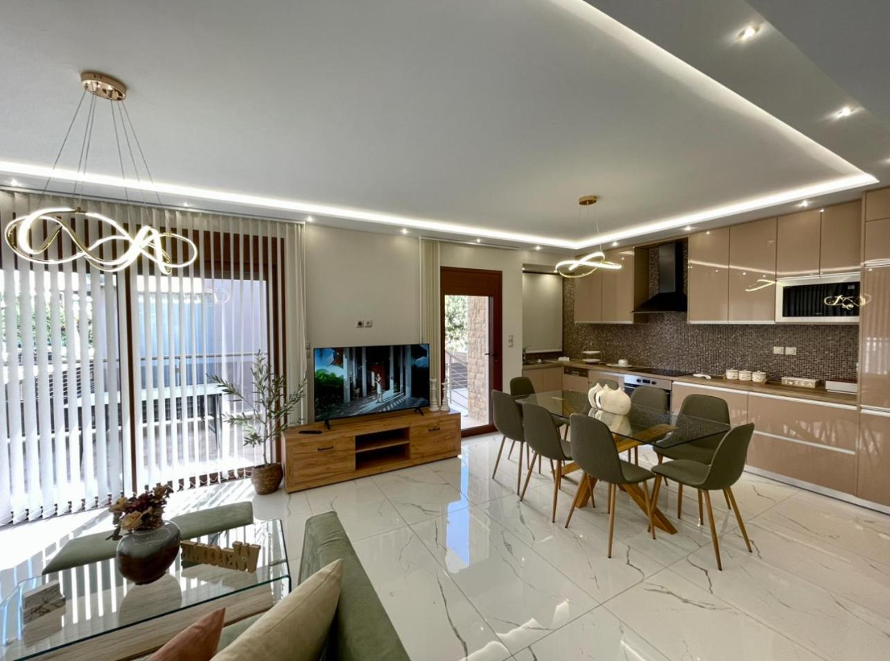 Agora Luxury Villa I Loutraki  Exterior photo