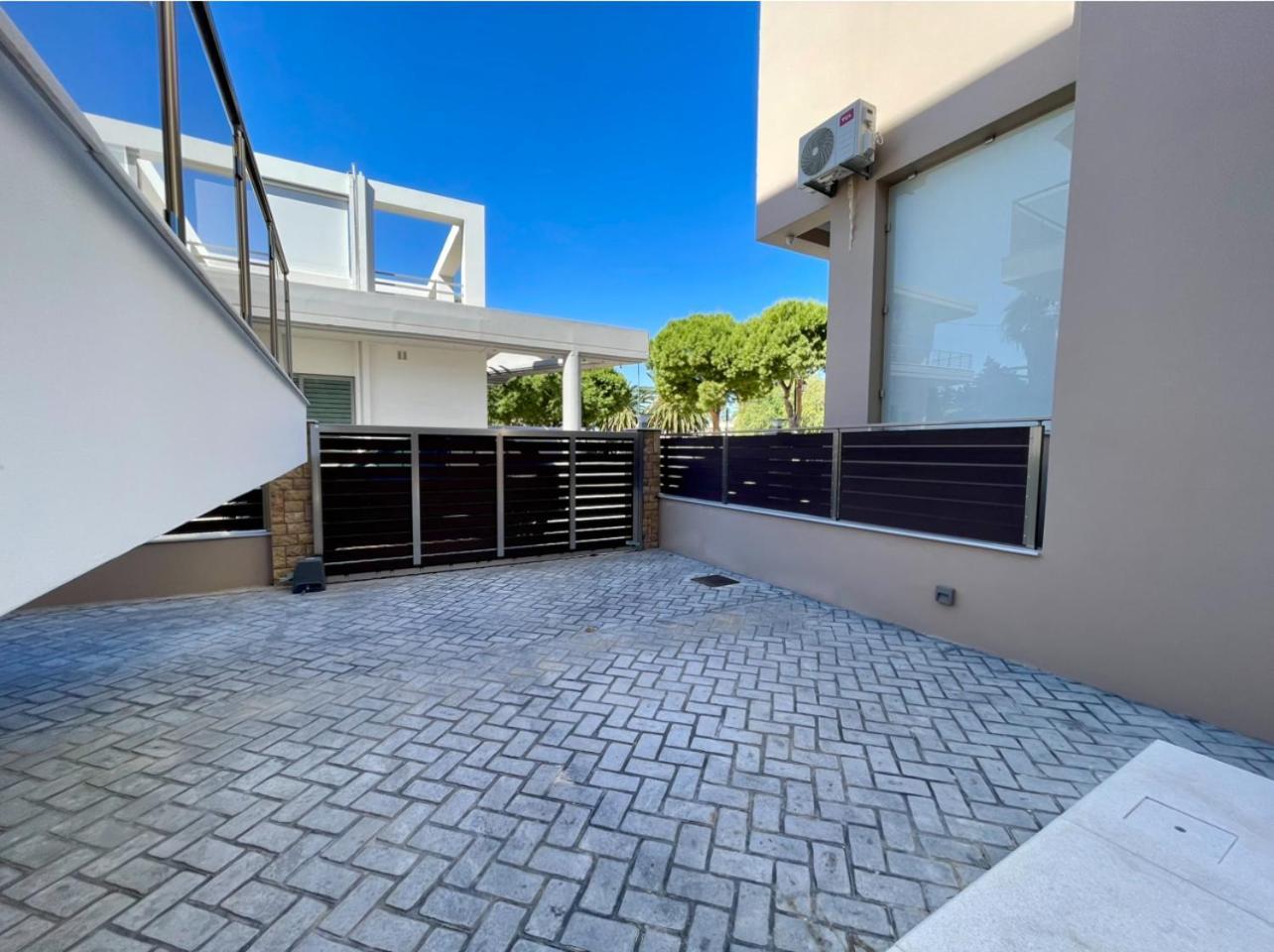 Agora Luxury Villa I Loutraki  Exterior photo