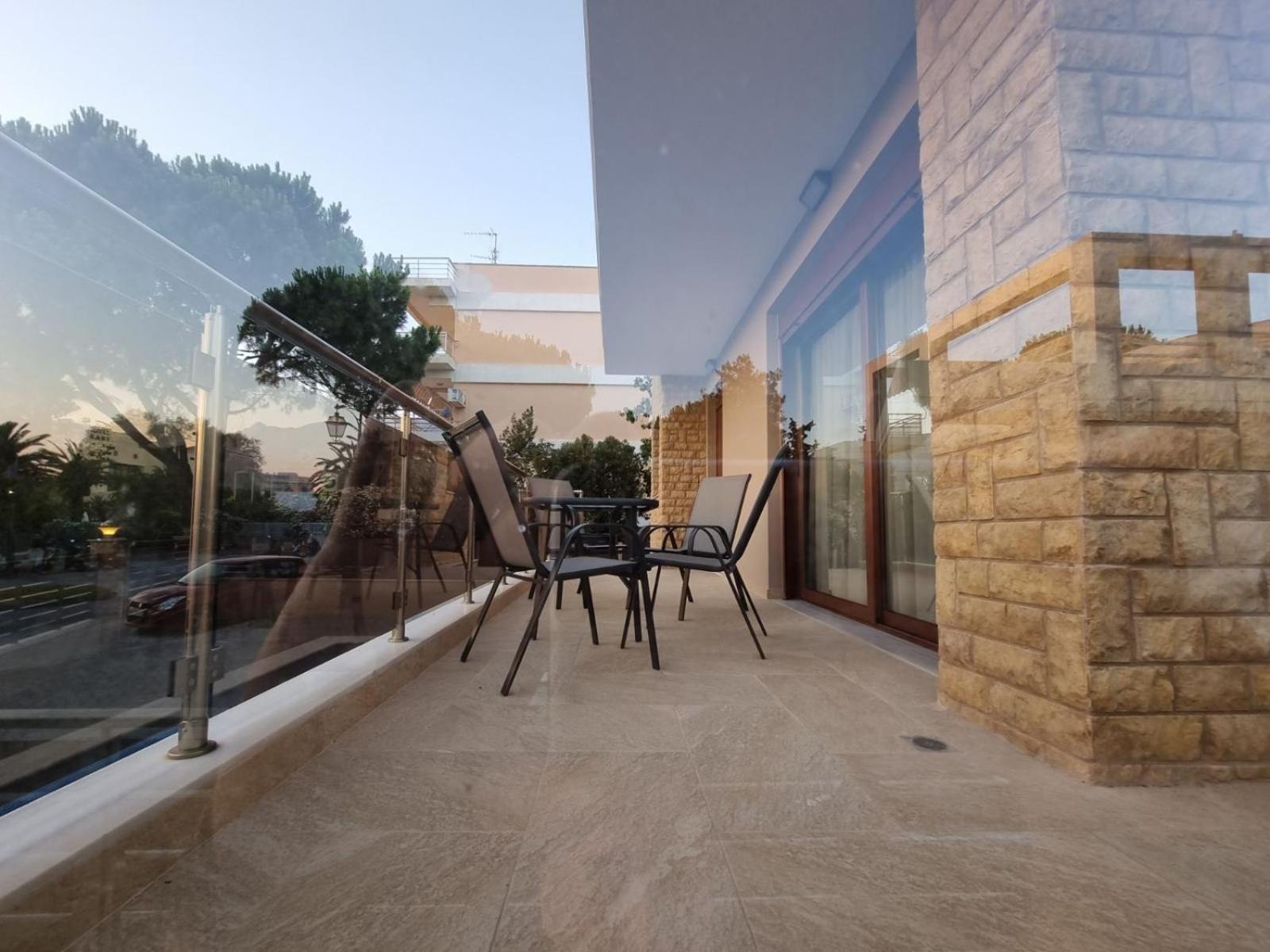 Agora Luxury Villa I Loutraki  Exterior photo